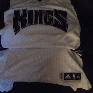 Authentic NBA Basketball Jersey w/no name or numbe